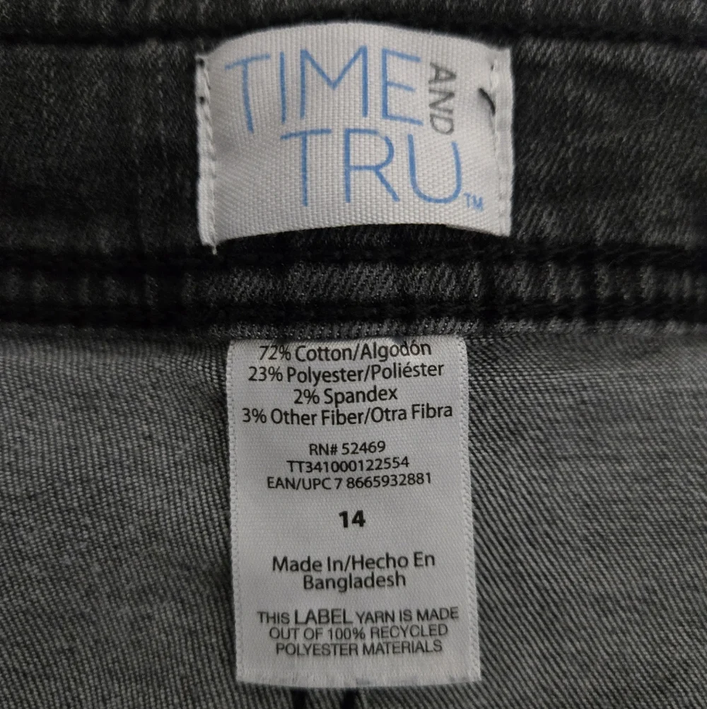 Time and Tru Women's Cargo Utility Jeans Washed Black Size 14 High Rise - Picture 12 of 12